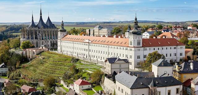 チェコの世界遺産、14-15世紀に銀の採掘で繁栄した「クトナー・ホラ」