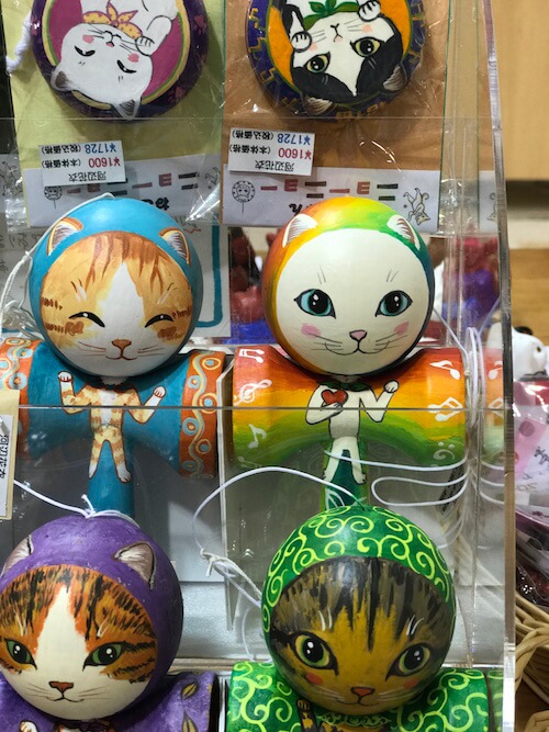 NECOL鎌倉で販売している猫のけん玉＆ヨーヨー