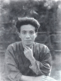 大佛次郎の写真（1925年、28歳時）
