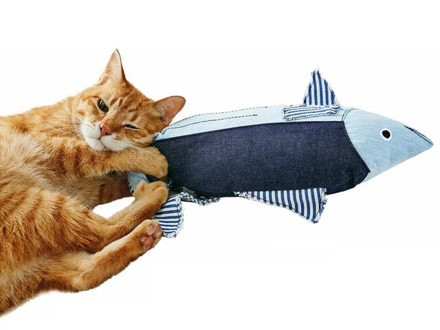はちみつさま❤️pagesになりますデニムリメイク❤️ 猫しゃんかわいい2way丸底 はちみつさま❤️pagesになりますデニムリメイク❤️ 猫しゃん