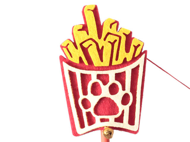 フライドポテト型の猫じゃらしもあるニャ オーサムストアから夏の新作ペットグッズが発売 Cat Press キャットプレス