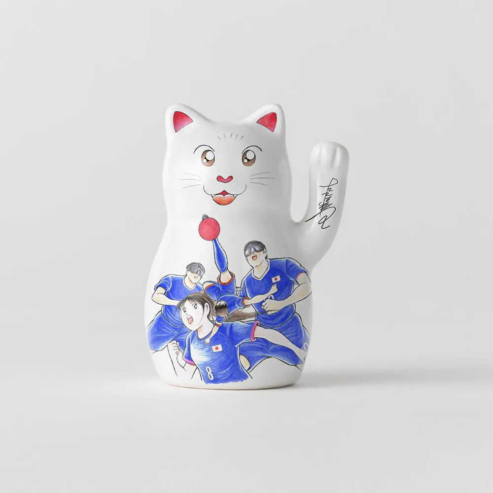キャプ翼 宇宙戦艦ヤマト作者のイラストが招き猫に ラッキーキャット東京エディション Cat Press