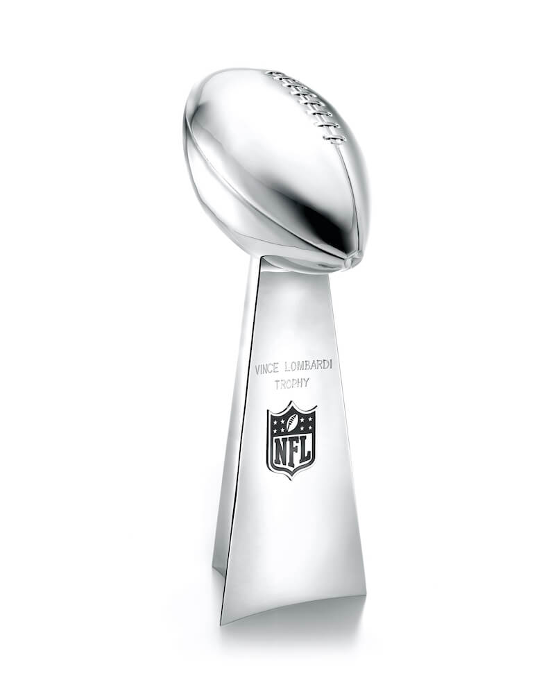 NFLスーパーボウルの優勝チームに贈られる「ヴィンス・ロンバルディ・トロフィー」 by ティファニー