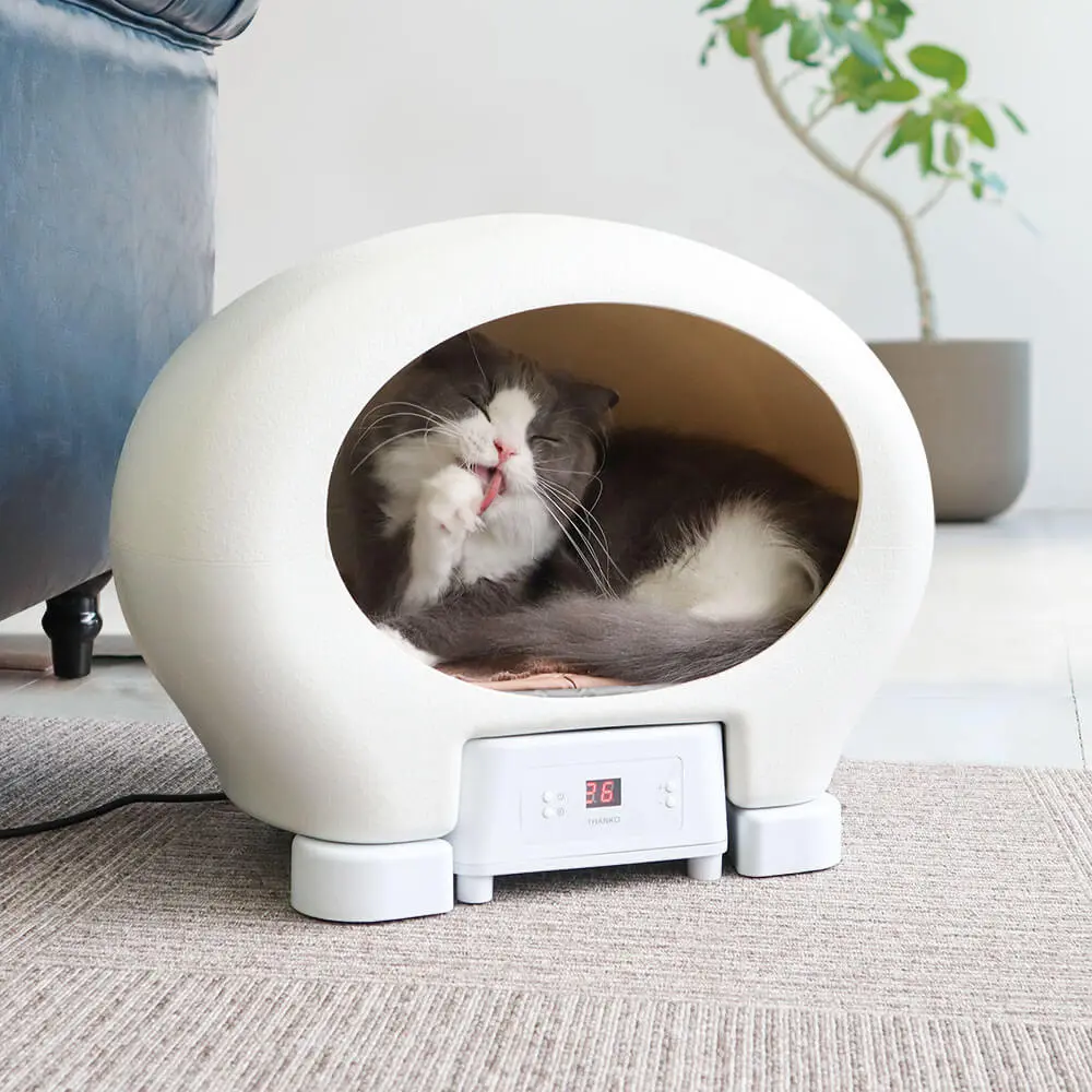 猫ちゃん用冷温カプセルベッド白 これ一台で猫の夏冬対策！冷温ヒーターを搭載したペットハウス