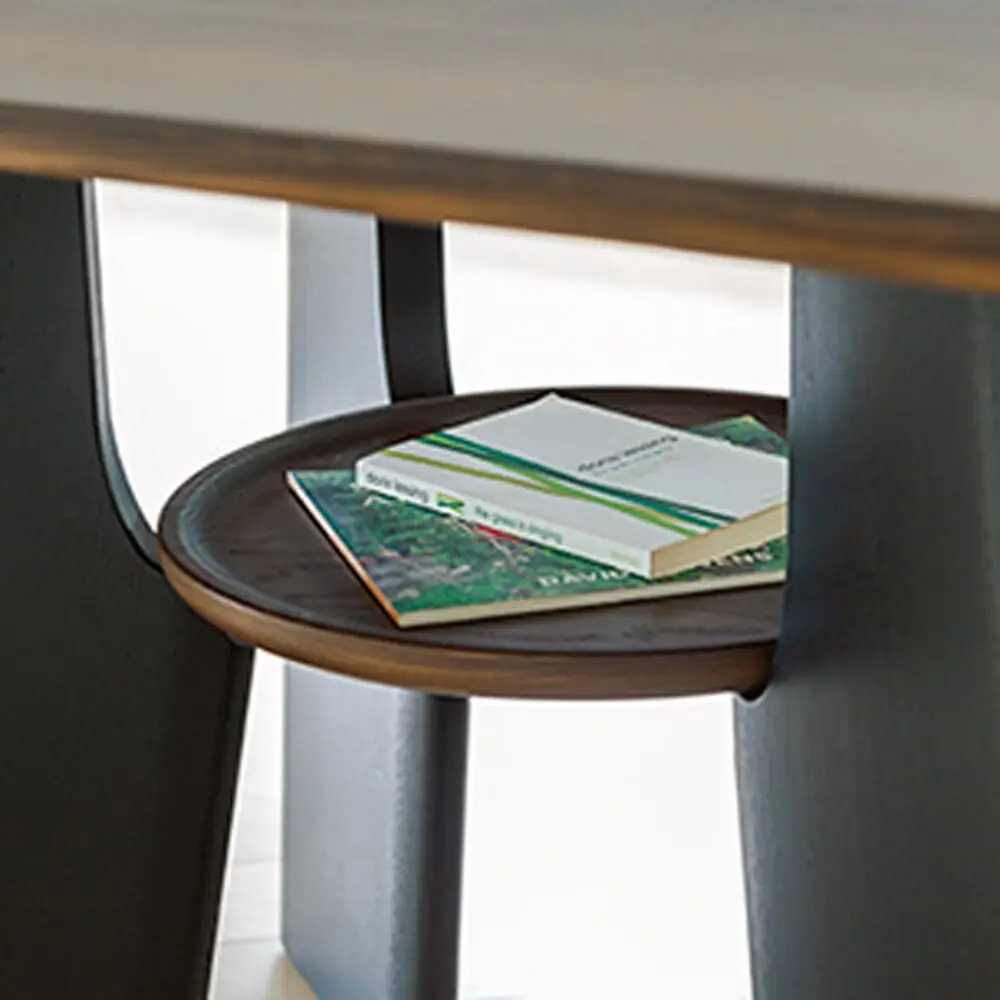 猫が穴からひょっこり顔を出す♪ ディノスから猫との暮らしが楽しく