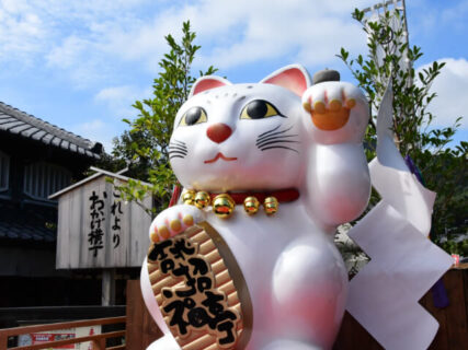招き猫の祭典「来る福招き猫まつり」プレイベントが東京・日本橋で開催！現代作家の作品も展示