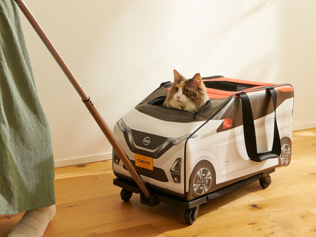 ネコ専用の軽自動車「にゃっさんデイズ」型キャリーバッグが当たる ...