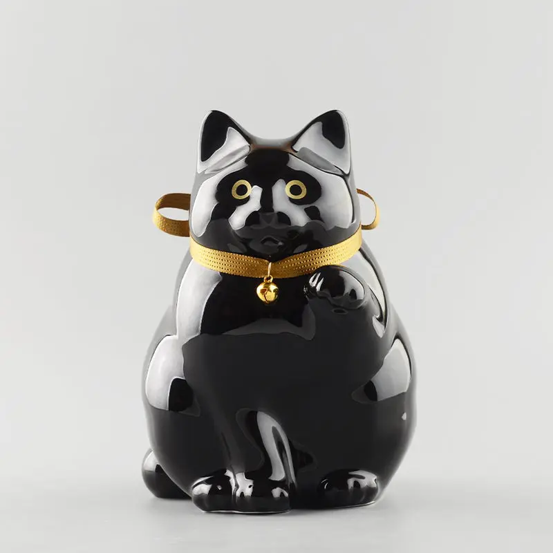 可愛いぽっちゃり猫を飾ってお金も貯まる！肥前吉田焼で作った