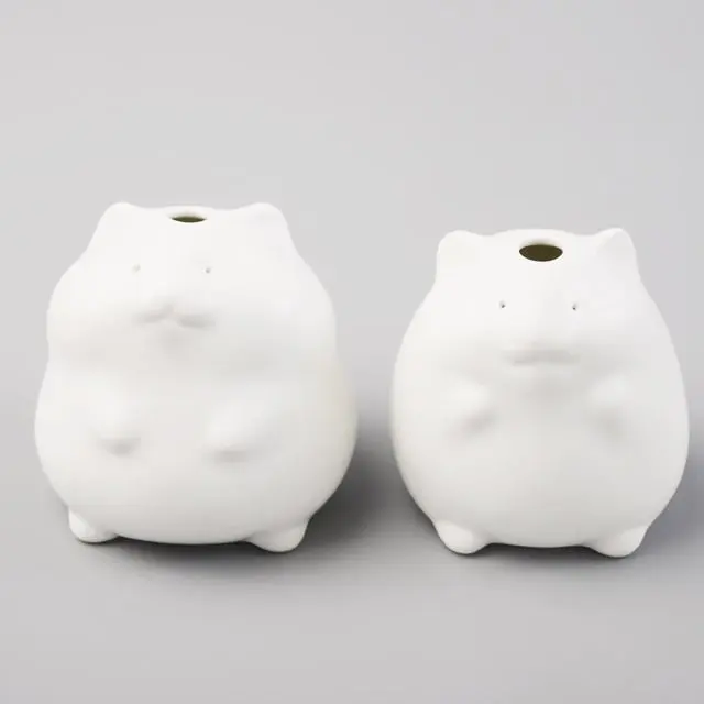 陶磁器 招き猫 佐賀県 肥前吉田焼 置物 貯金箱  モダン ジャパンディ 陶器 可愛いぽっちゃり猫を飾ってお金も貯まる！肥前吉田焼で作った