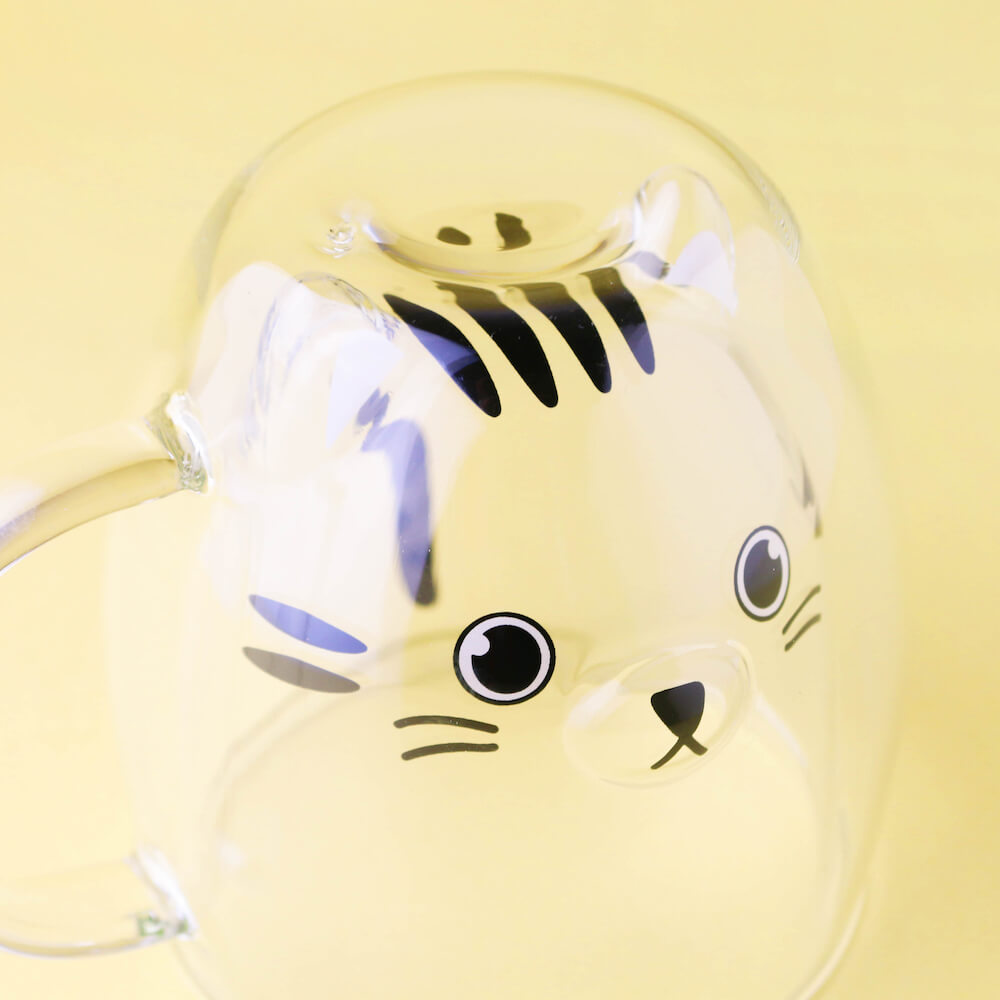 猫のトラ模様を表現したダブルウォールグラス