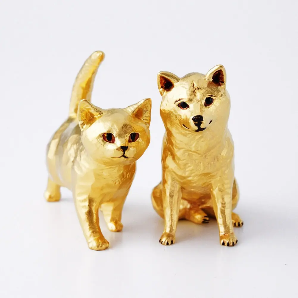 子猫の純金オブジェ、価格は75万円！木彫り彫刻家・はしもとみお