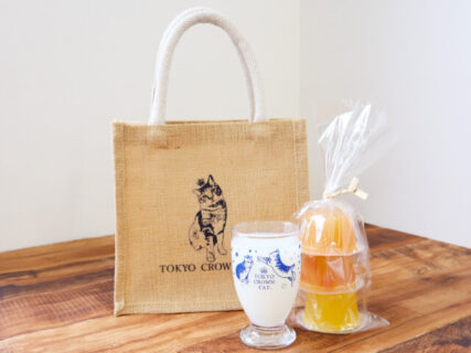 ねこスイーツブランド「TOKYO CROWN CAT」から飛騨産の果物ジュレ3種セットが登場！猫デザインのグラス＆麻バッグ付き