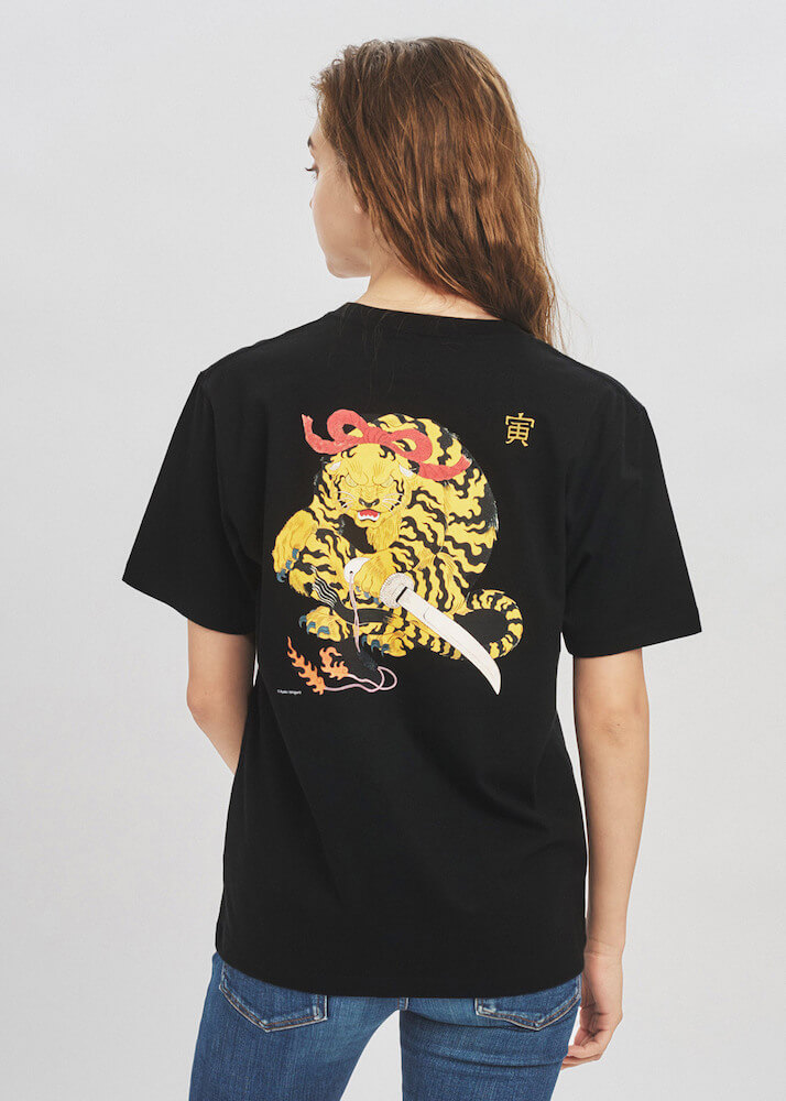 石黒亜矢子デザインのTシャツ「寅」