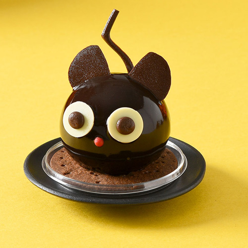 老舗洋菓子店コロンバンの「黒猫のケーキ」