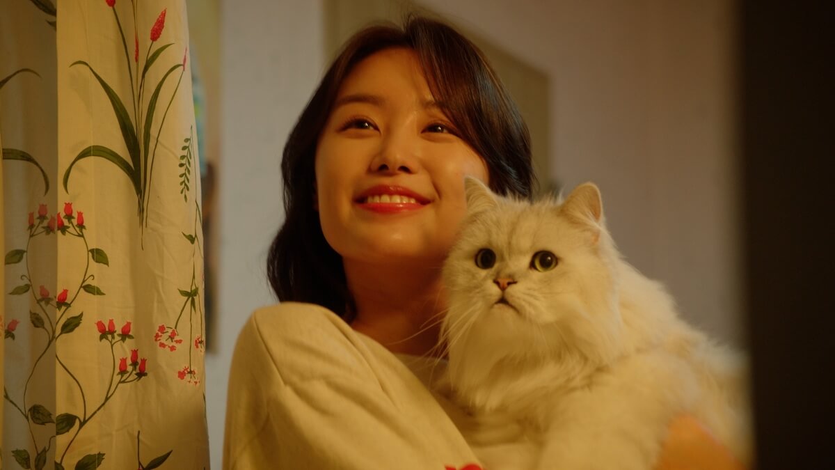 ソン・ジウン演じるミリムと猫のナツメ by 韓国ドラマ「キューピットな猫」