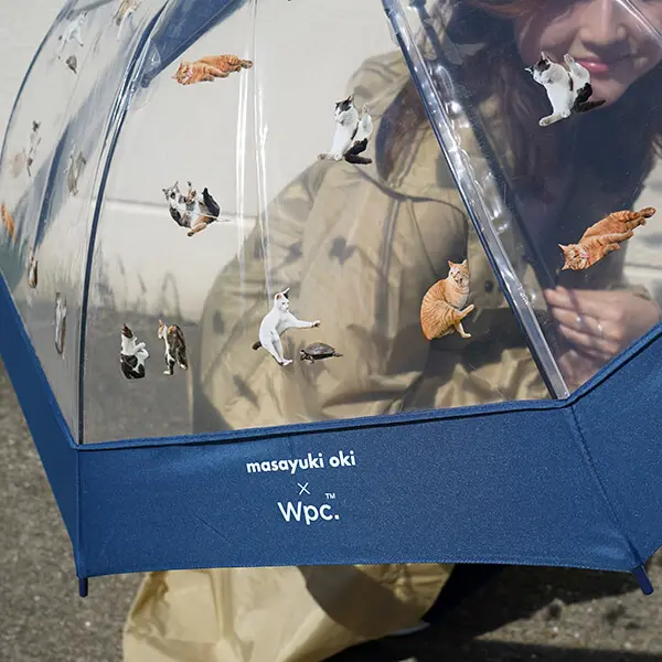 雨の日のねこ様♡ありがとうございます♡ 雨の日が楽しみニャ♪ ねこ写真家・沖昌之さんの作品がプリントされた