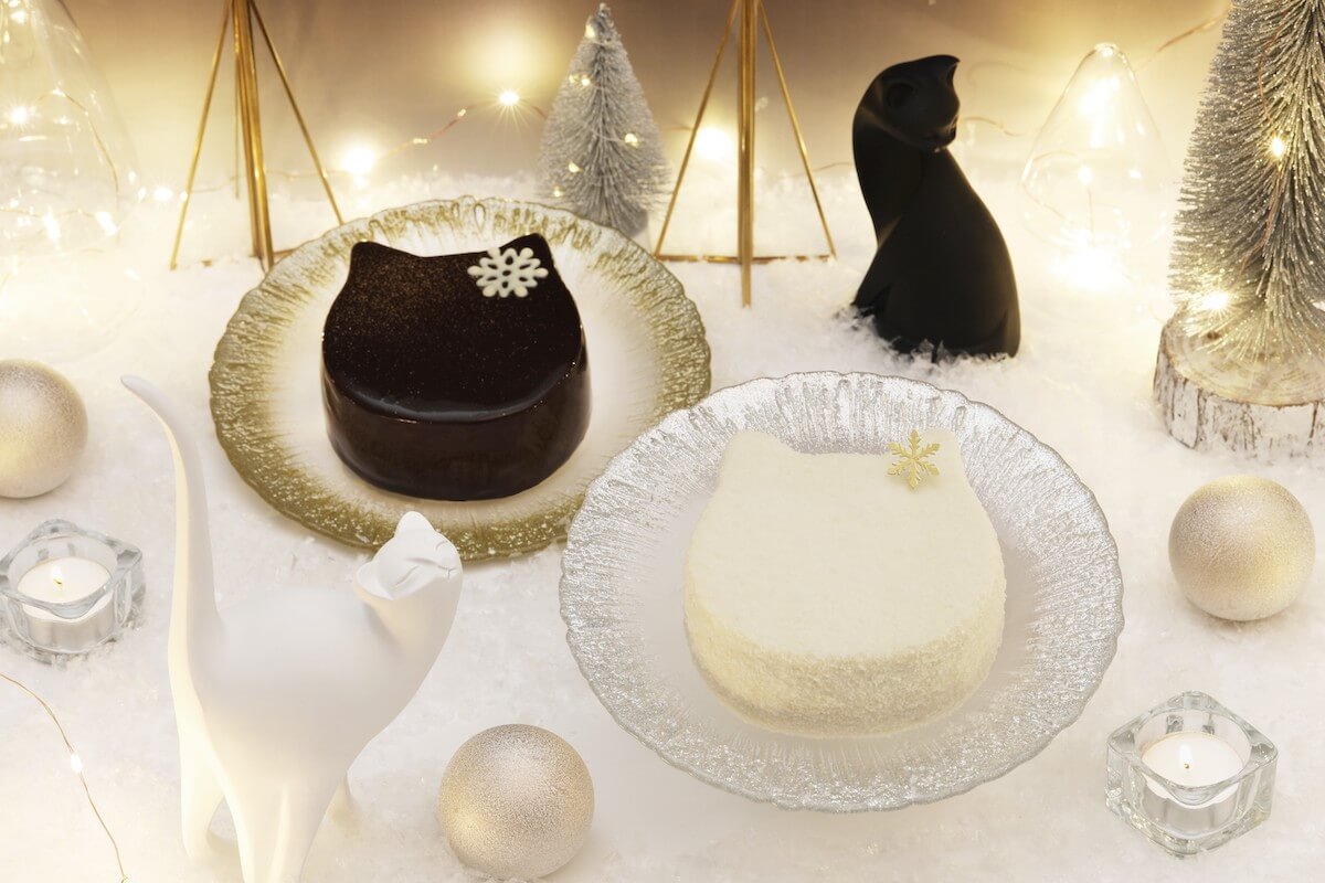 猫型のクリスマスケーキ「ねこねこクリスマス」ホワイト＆ブラック