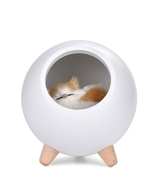 猫ハウス型の間接照明器具『リトルペットハウスライト』商品イメージ